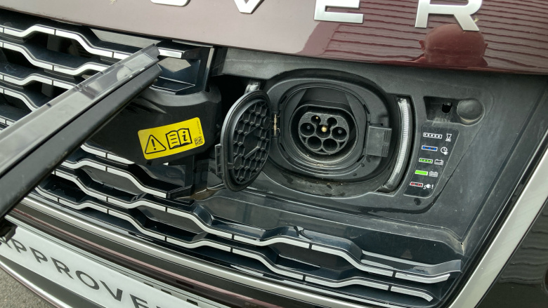 Land Rover Range Rover 2.0 P400e Vogue 4dr Auto Estate